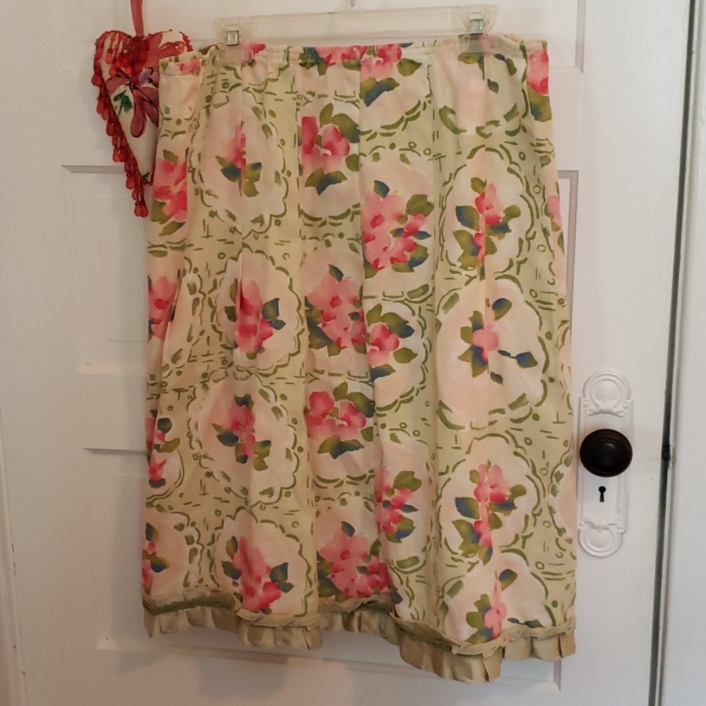 Linen skirt